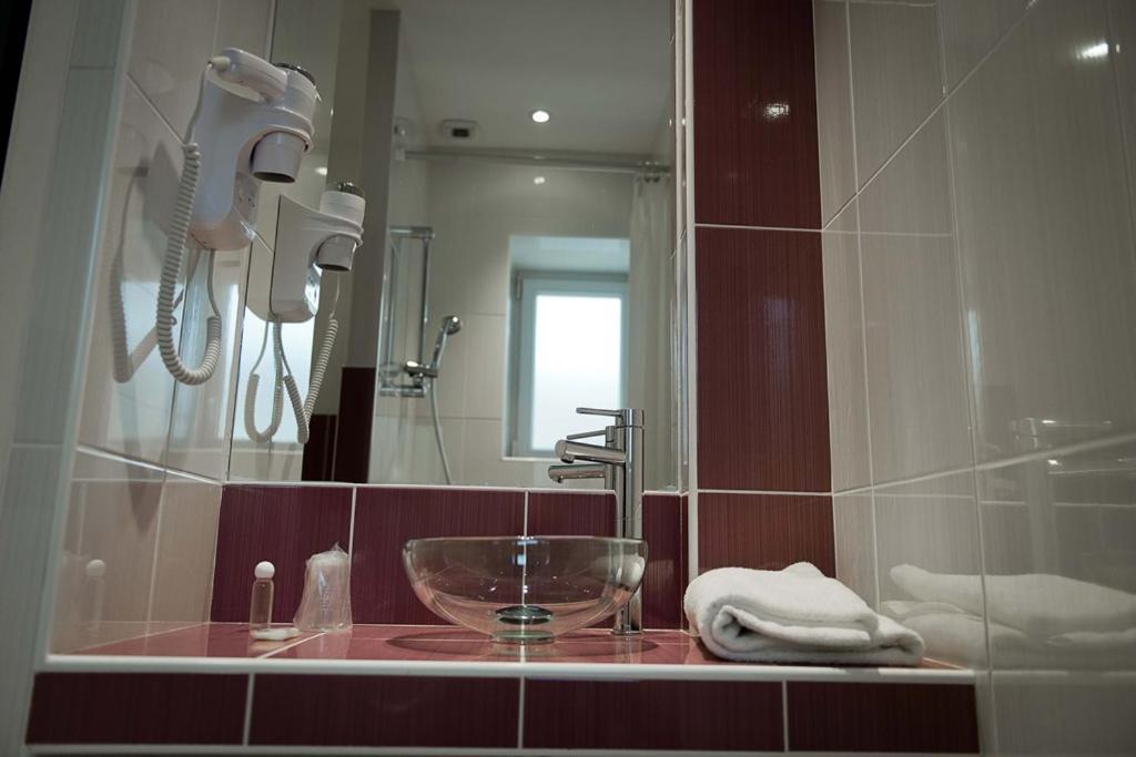 Hotel Montchapet Dijon Centre Екстериор снимка