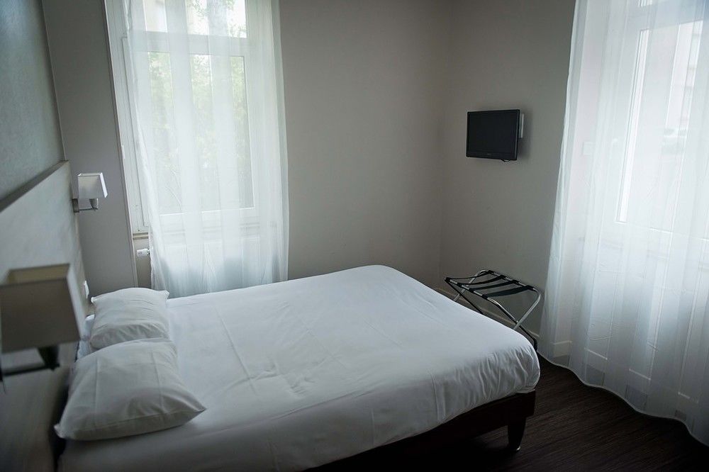Hotel Montchapet Dijon Centre Екстериор снимка
